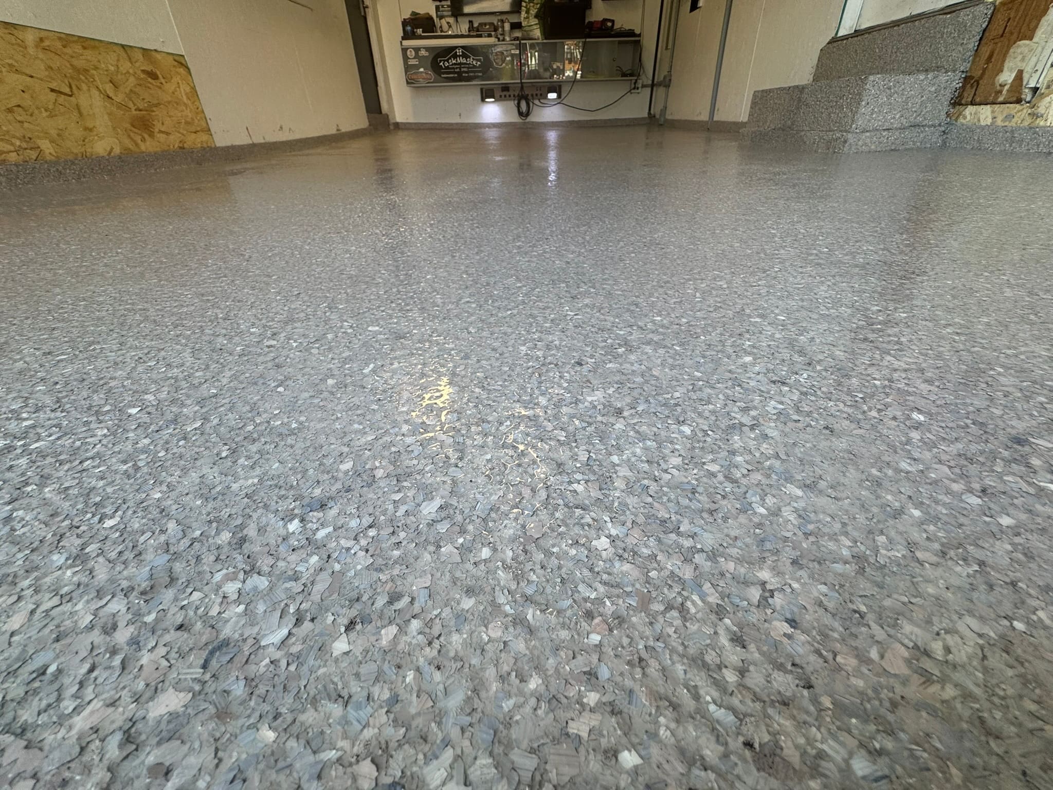 8DEDD415-B7C7-4916-8B3C-37D38F3140FA